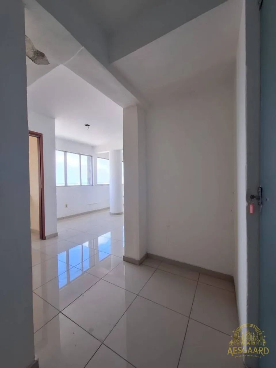 SALA COMERCIAL DUPLA NO CENTRO | 70m² INTERLIGADAS NO PONTO DE CEM RÉIS - Foto 4