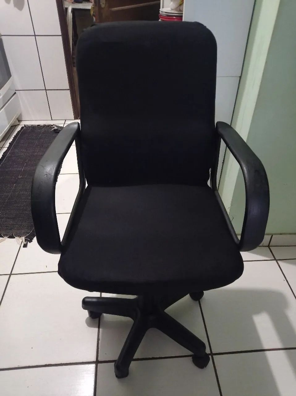 Cadeira escritório com amortecedor  - Foto 2