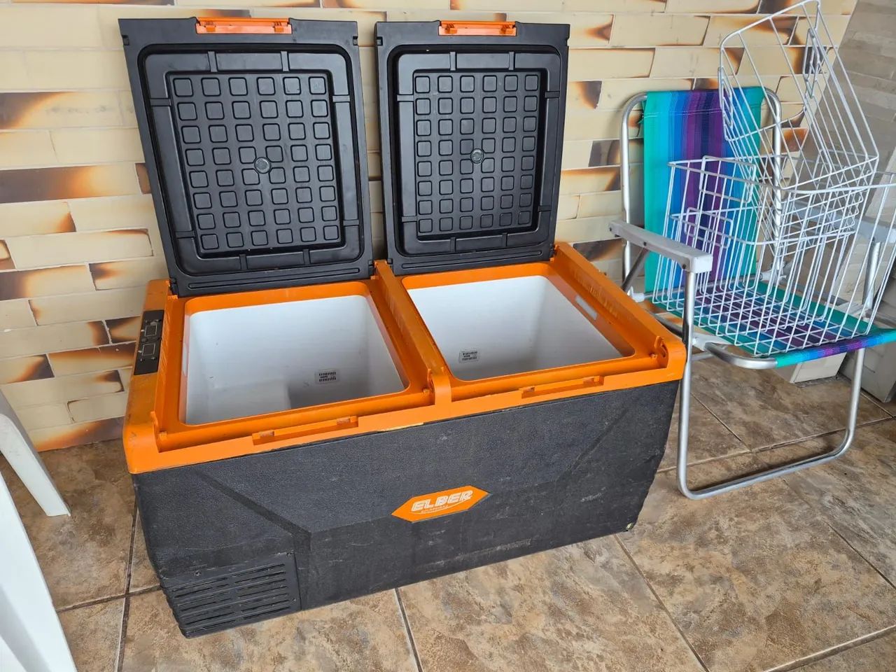 Vende-se geladeira portátil elber - Foto 3