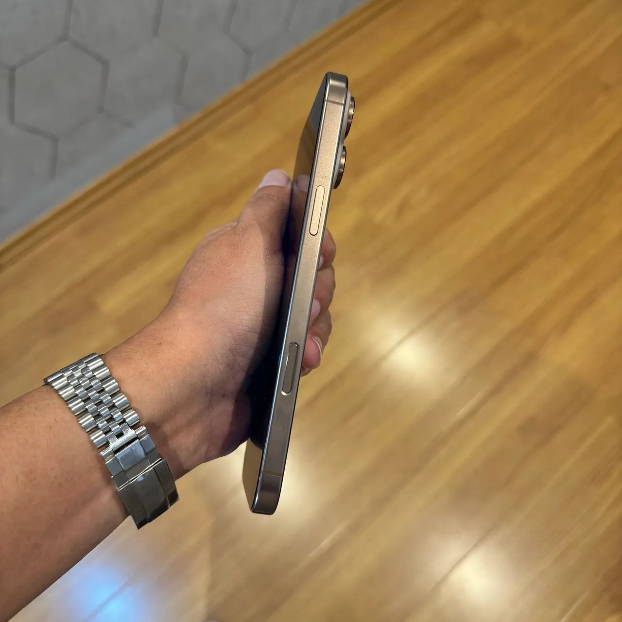 iPhone 16 Pro Max 256gb - Oportunidade  - Foto 4