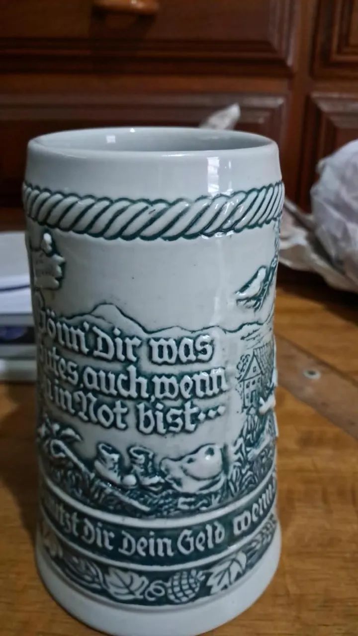 Caneca antiga de cerâmica - Foto 2
