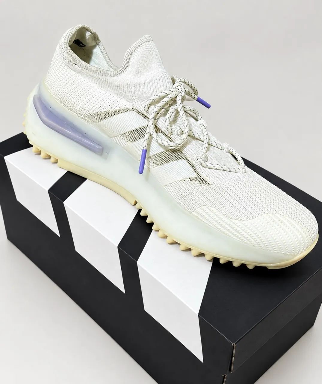 Tênis Adidas Ultraboost Light 47 - Foto 2