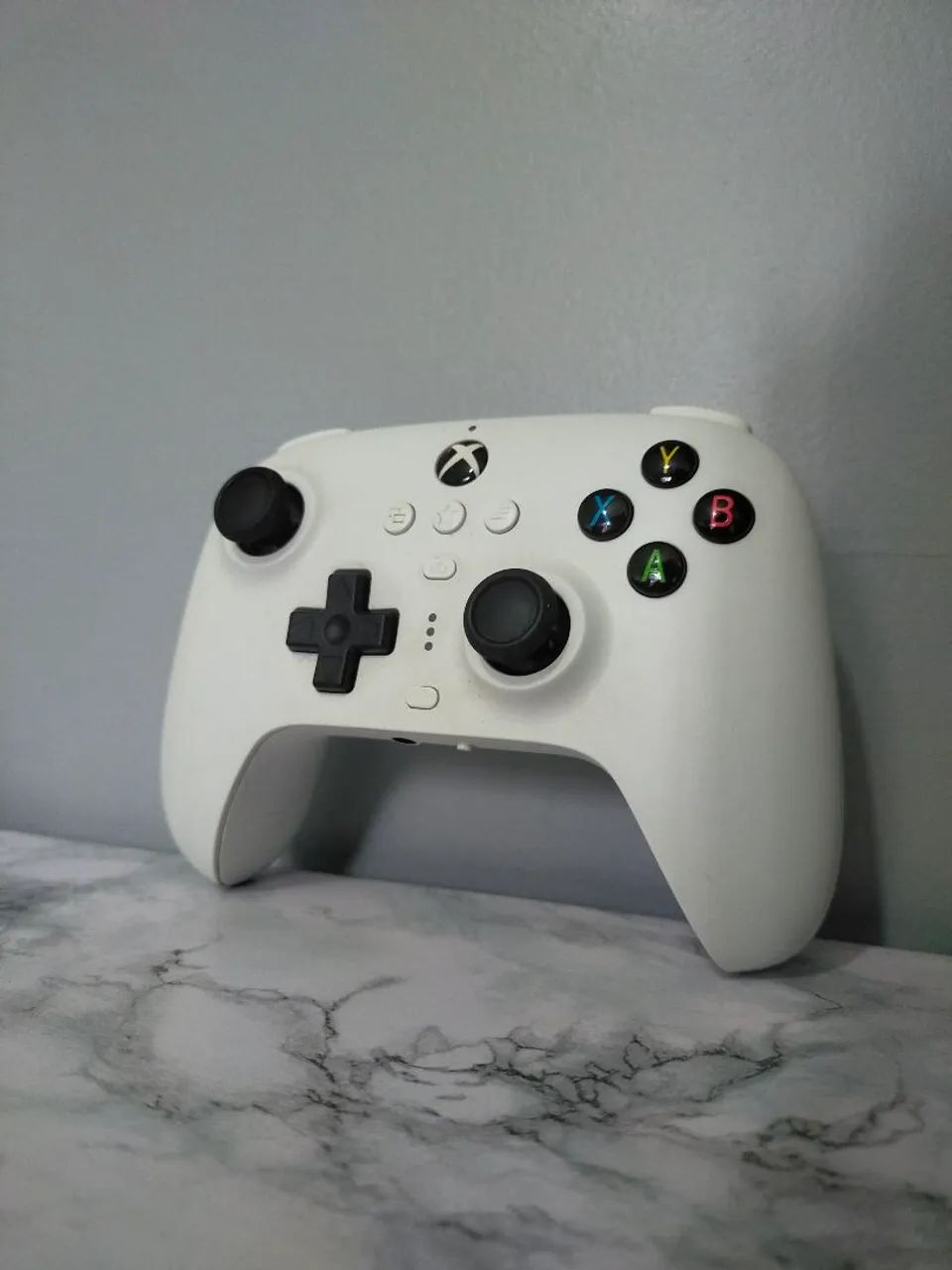 8BitDo Ultimate Wired Xbox usado (paddle esquerdo mal contato)