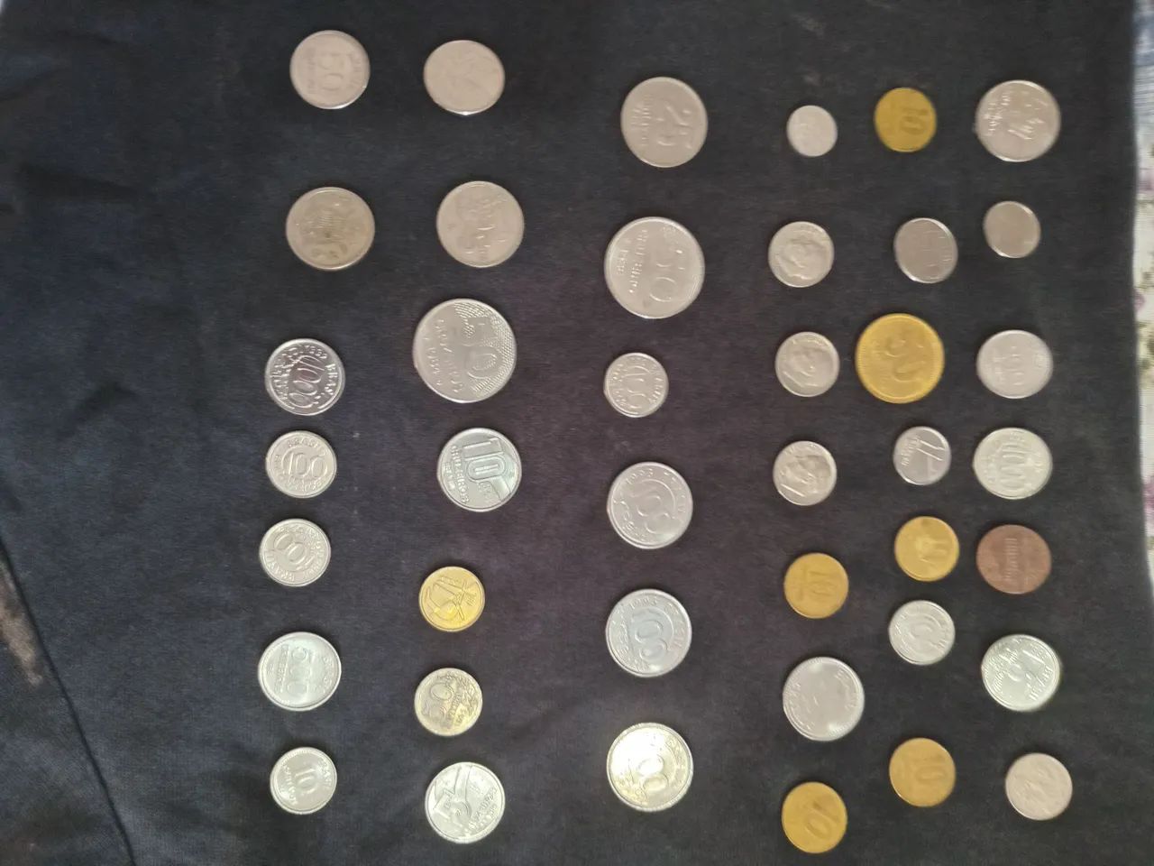 Moedas antigas nacionais e internacionais 
