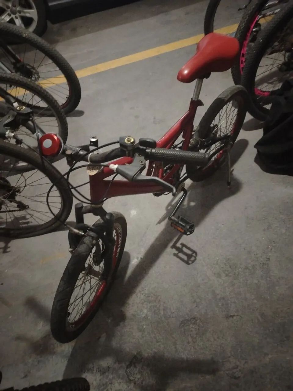 Bicicleta aro 20 com 21 marchas
