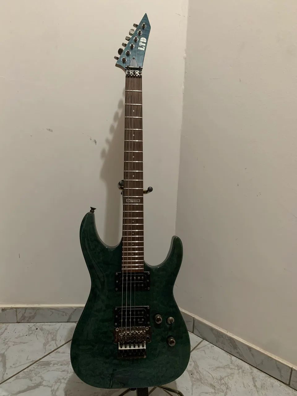 Vendo guitarra LTD MH100 - Foto 2