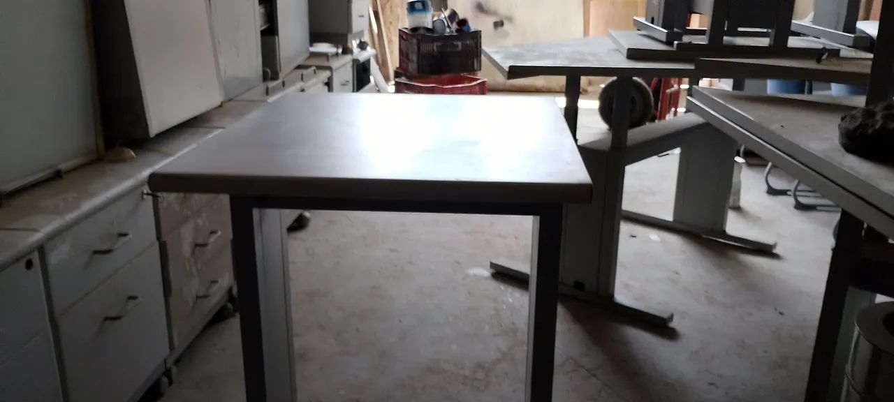 Mesa auxiliar - Foto 2