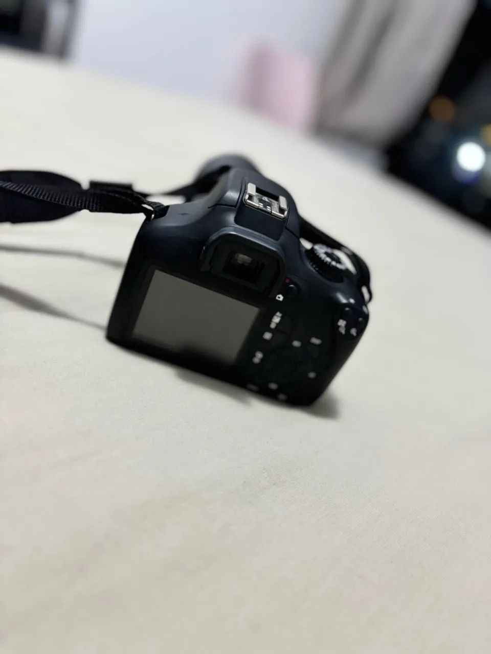 Canon EOS Rebel T100 com lente - Foto 3