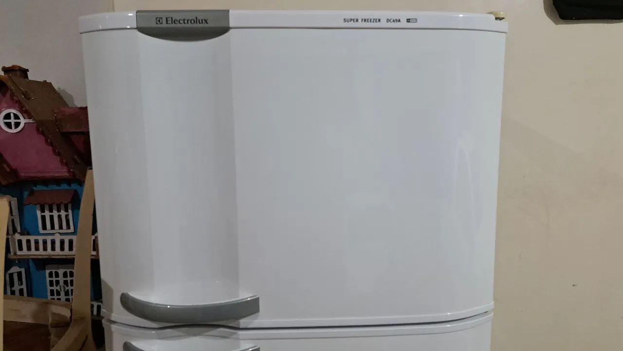 Geladeira Branca Electrolux  - Foto 2