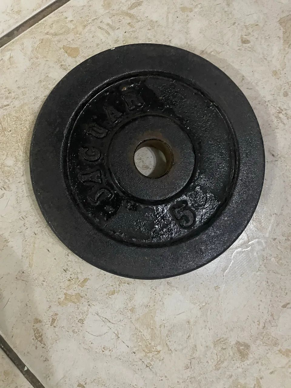 Par de anilhas de 5kg - Foto 3