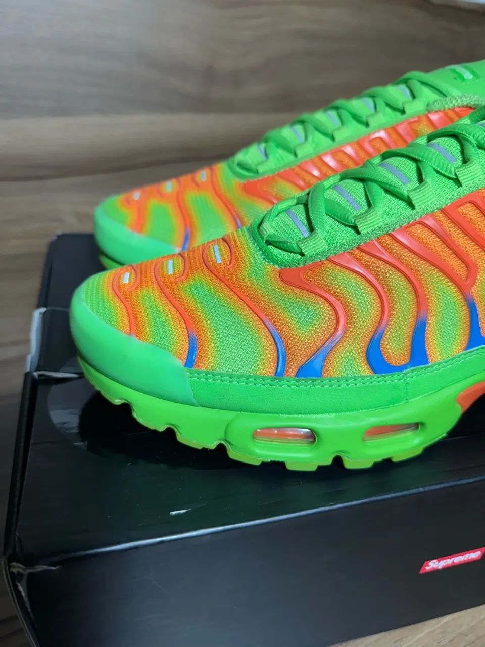 Nike air Max plus X Supreme  - Foto 2