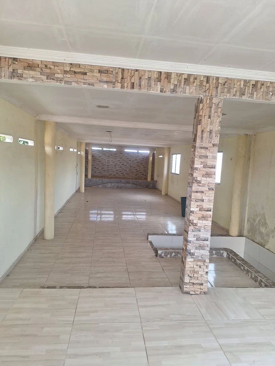 Alugo primeiro andar comercial na forene - Foto 5