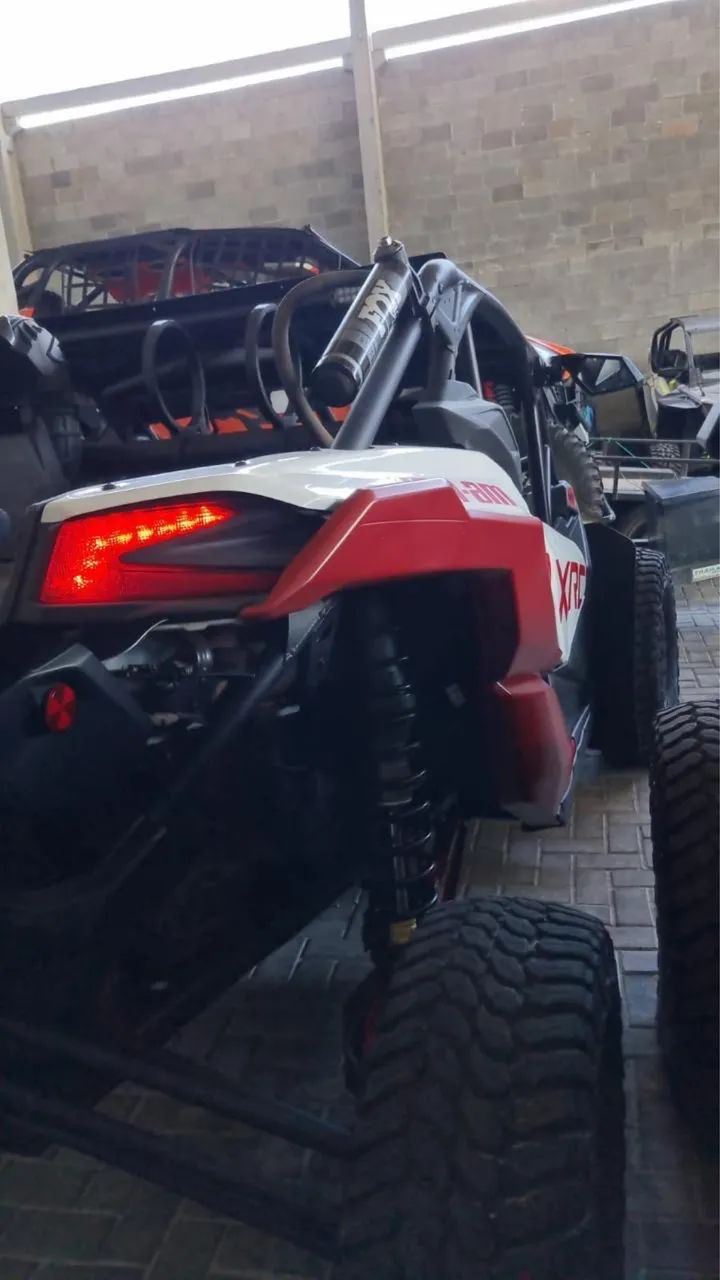 UTV Can am x3 XRC - Foto 2