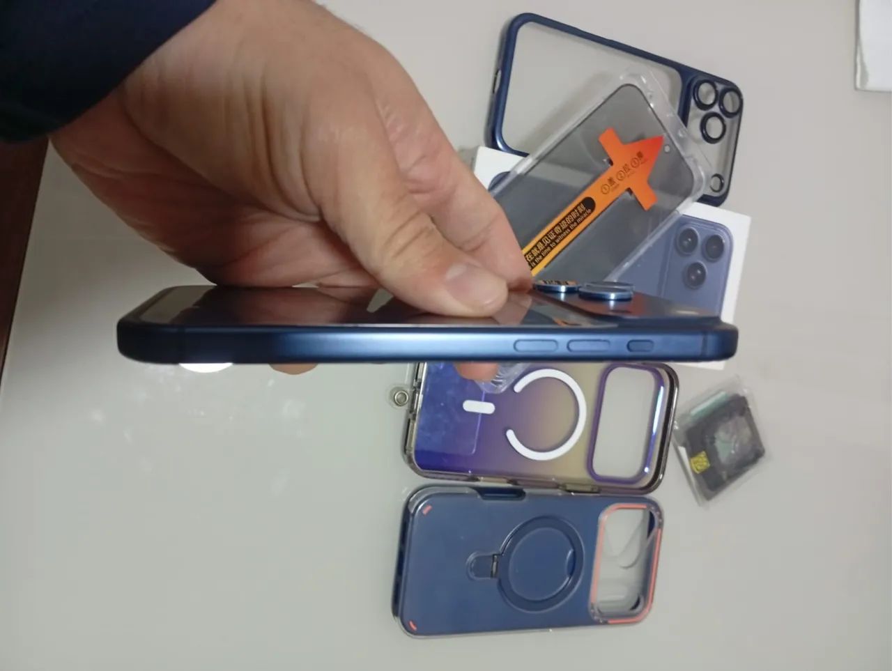 iPhone 17 Pro Max azul - Foto 4