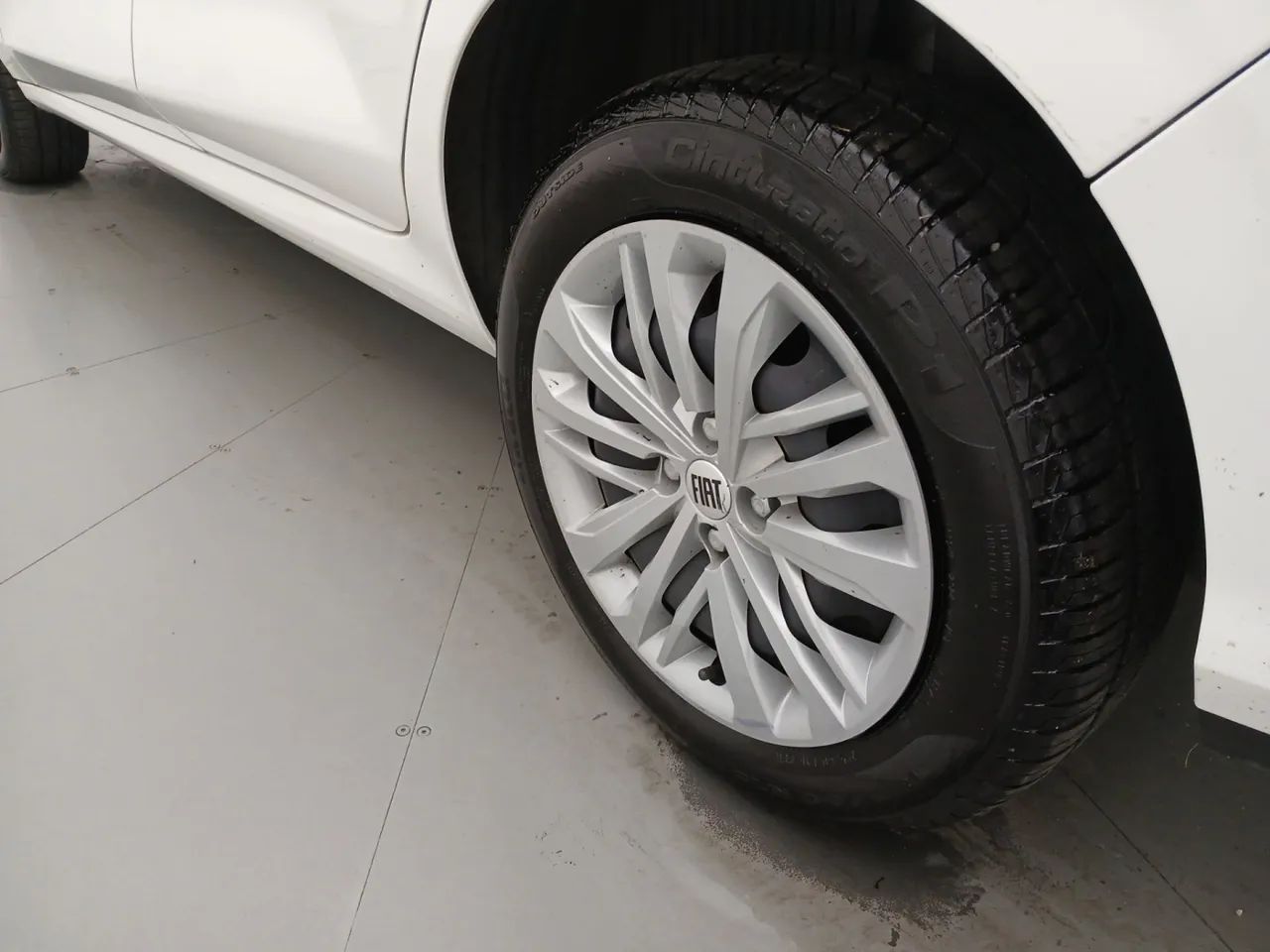 Fiat Cronos DRIVE 1.3 8V Flex Aut., foto 12 de 18
