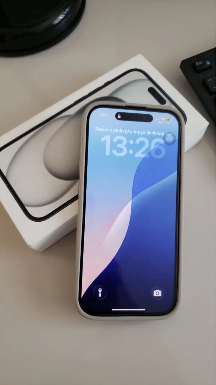 iPhone 15 128g COM CAIXA E CARREGADOR