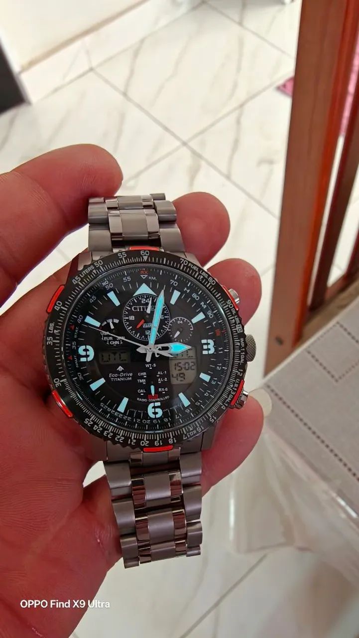 Relógio Citizen Air Skyhawk Titanium  - Foto 2