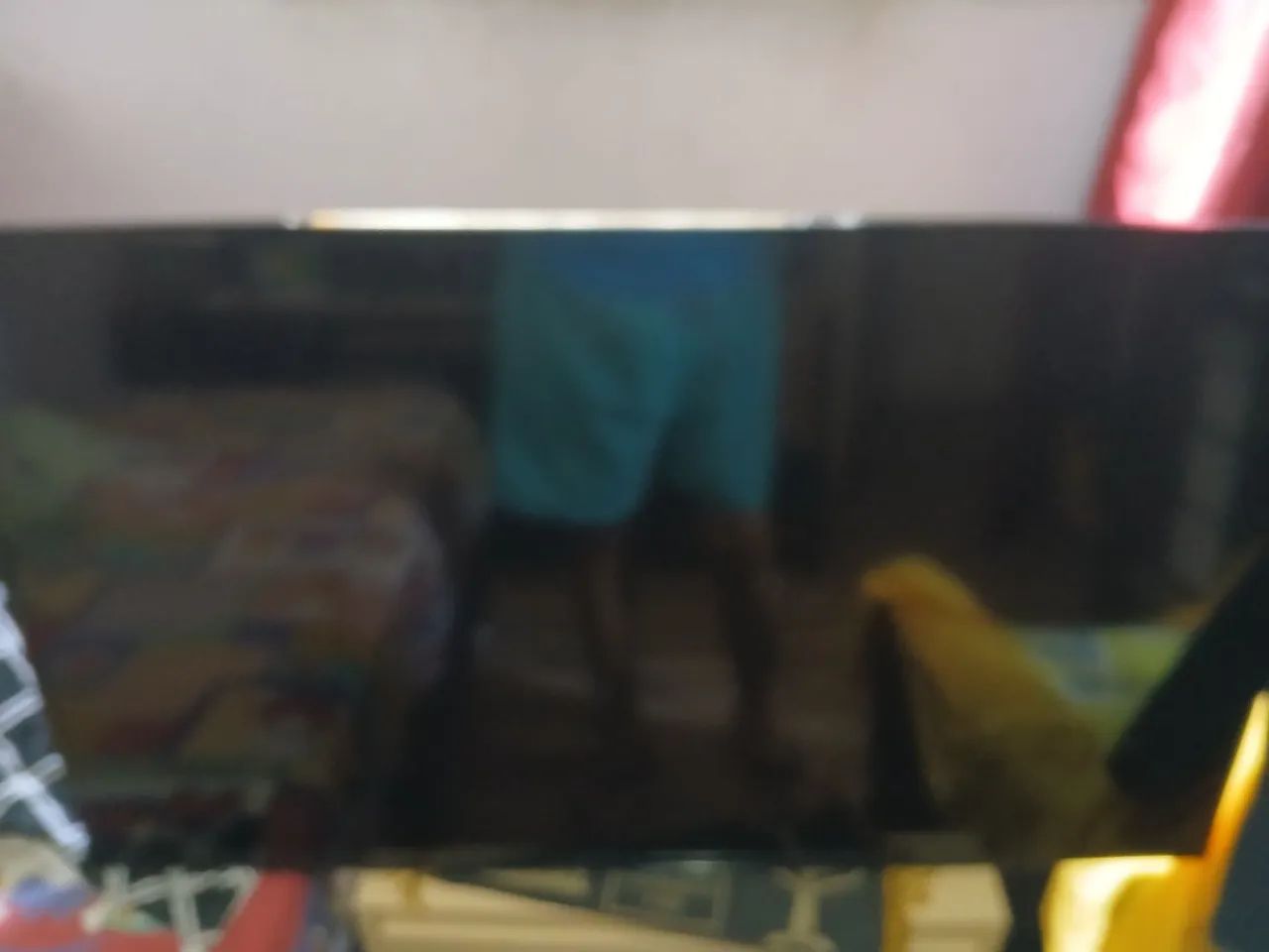 TV Samsung funcionando porém com tela danificado  - Foto 3