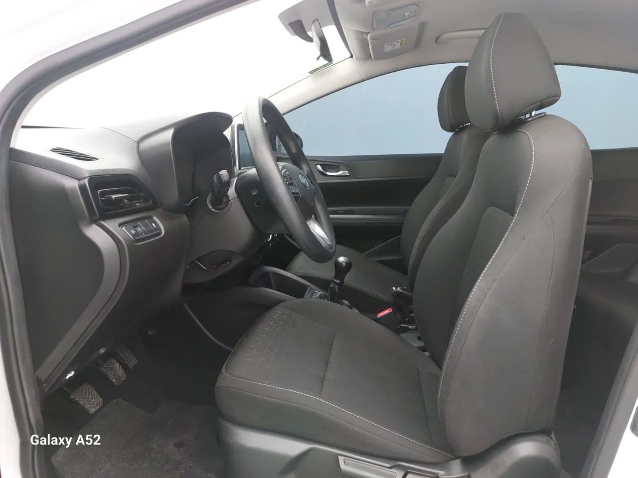 Hyundai HB20 Limited 1.0 Flex 12V Mec., foto 16 de 18