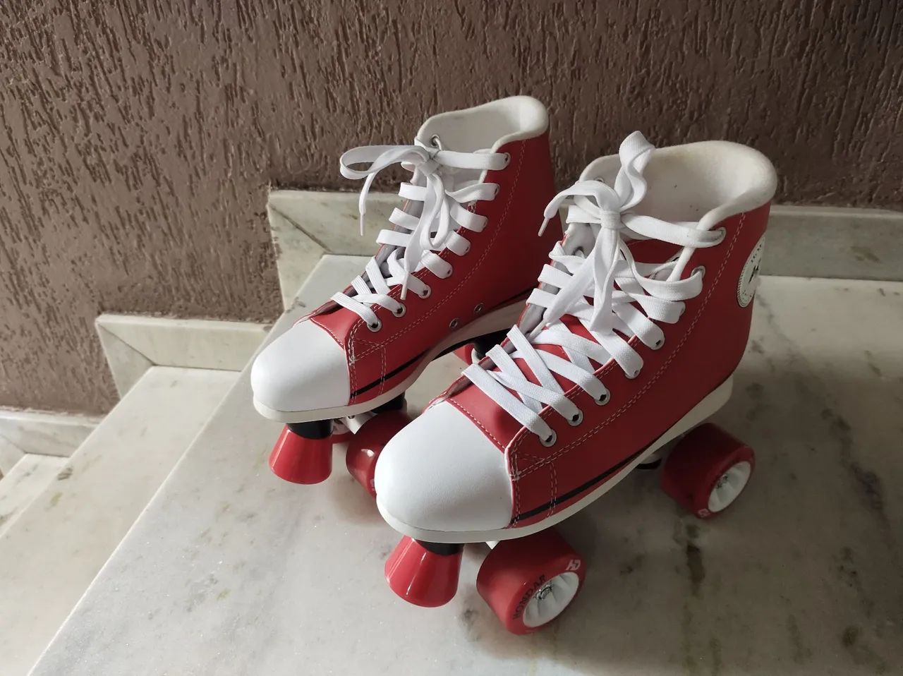 PATINS HD INLINE ALL STAR VERMELHO -- HONDAR