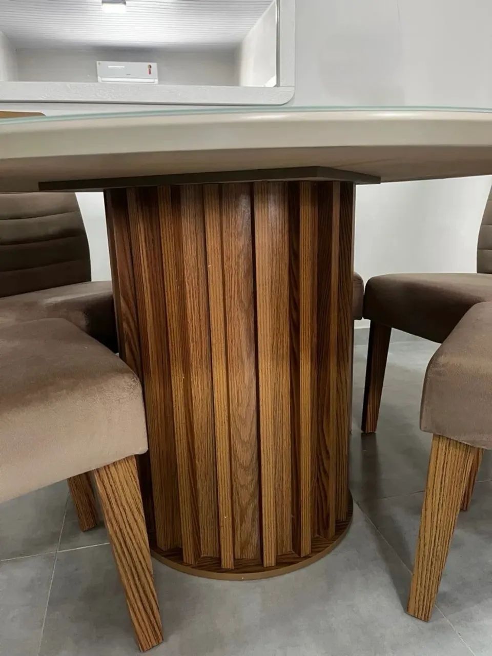 Conjunto de Mesa DJ Móveis com 6 Cadeiras - Foto 2