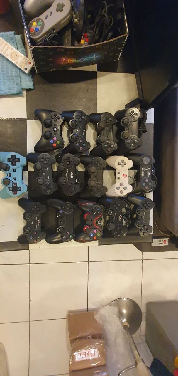 Controles Diversos  - Foto 4
