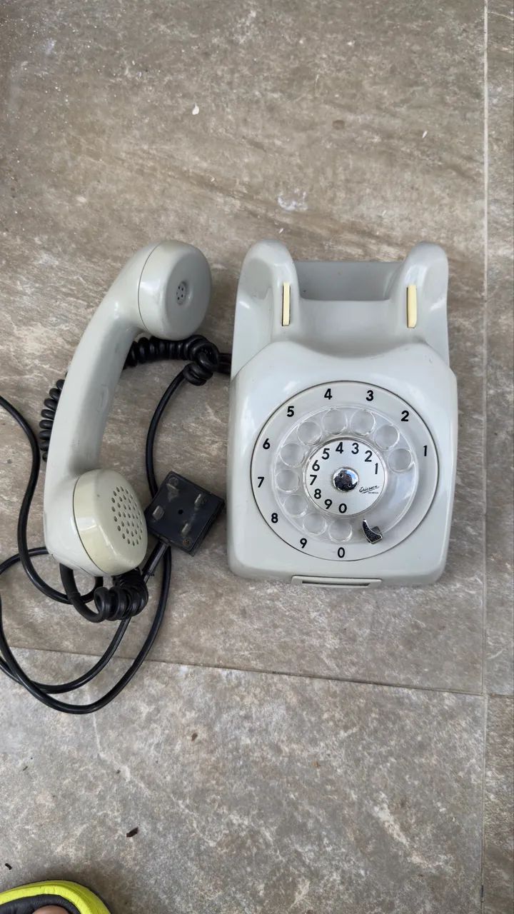 Telefone com fio antigo - Foto 3