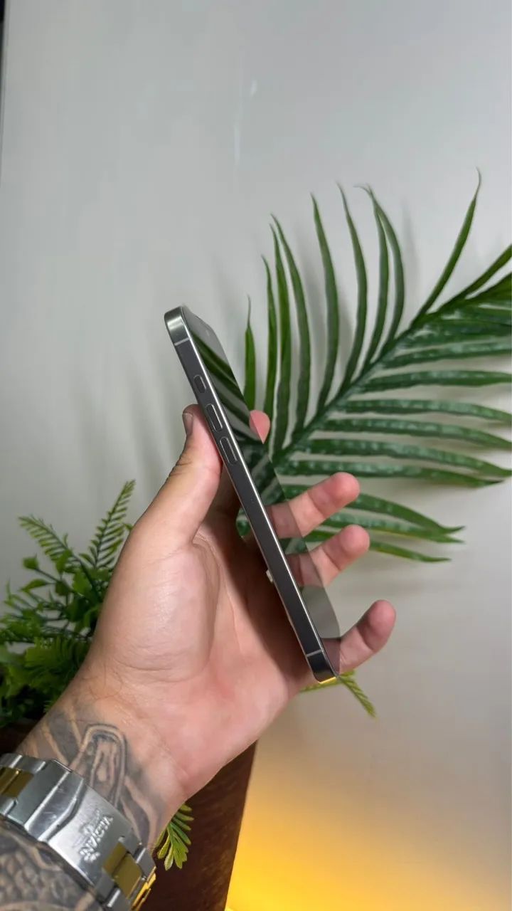 IPHONE 16 PRO MAX  - Foto 2