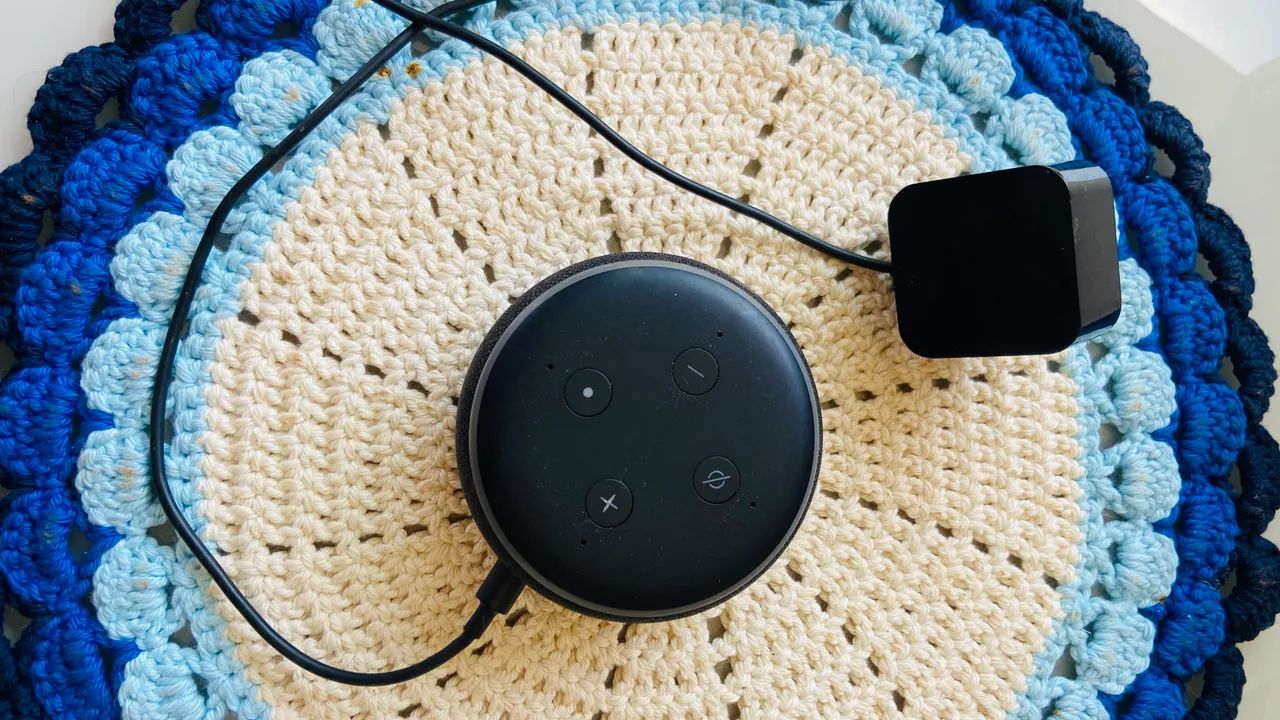 Amazon Echo dot com carregador original - 3º geração  - Foto 2