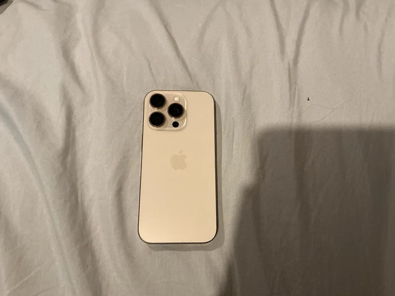 IPhone 16 Pro 256GB - Desert Titanium - Foto 2