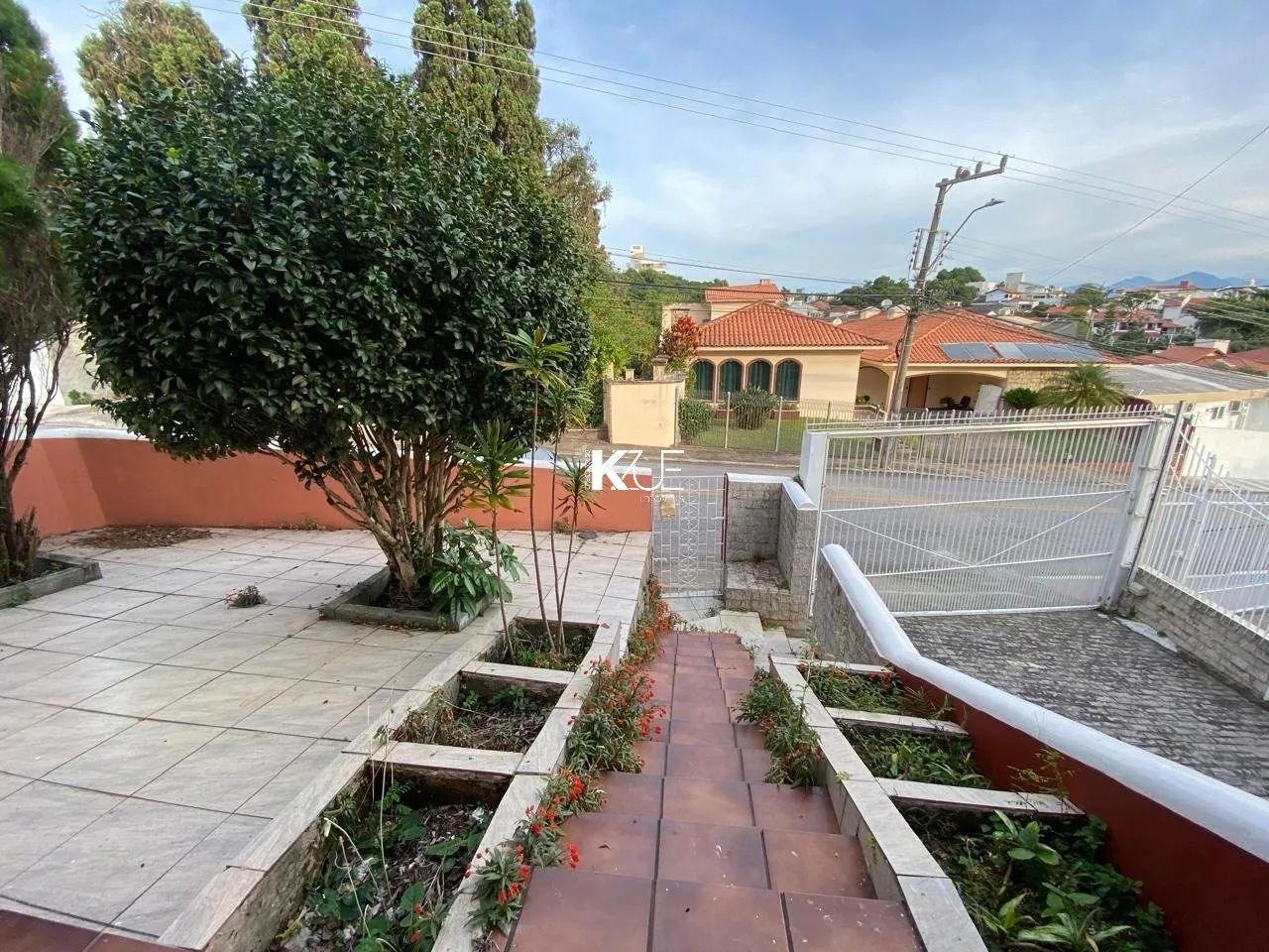Casa ampla com 333,20m² de terreno com vista mar. - Foto 3