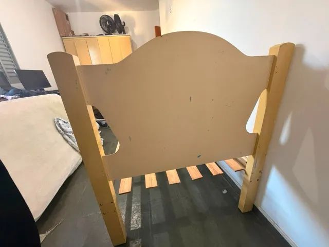 Cama de Solteiro de Madeira + Colchão - Foto 5