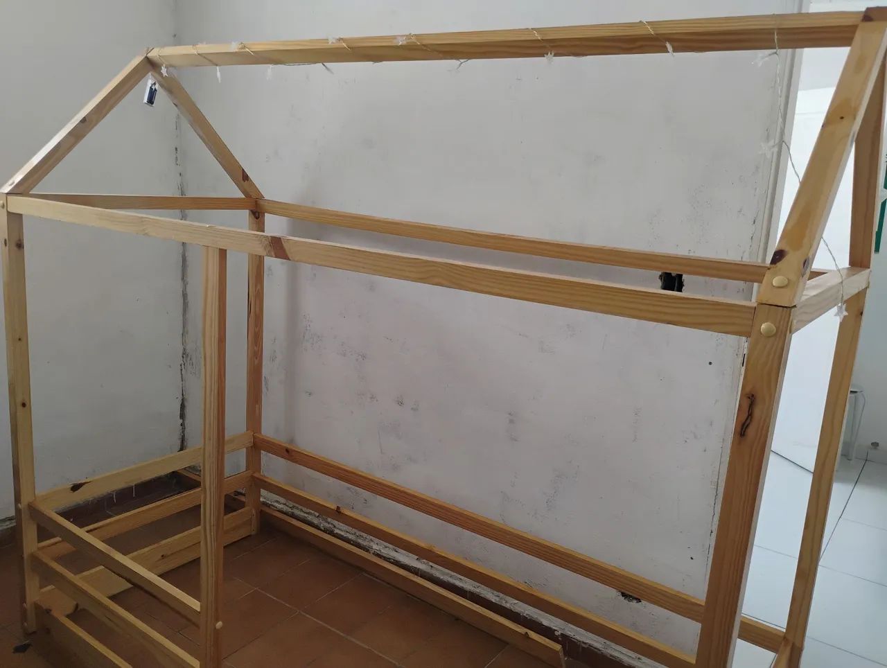 Cama Montessoriana470970077472378881