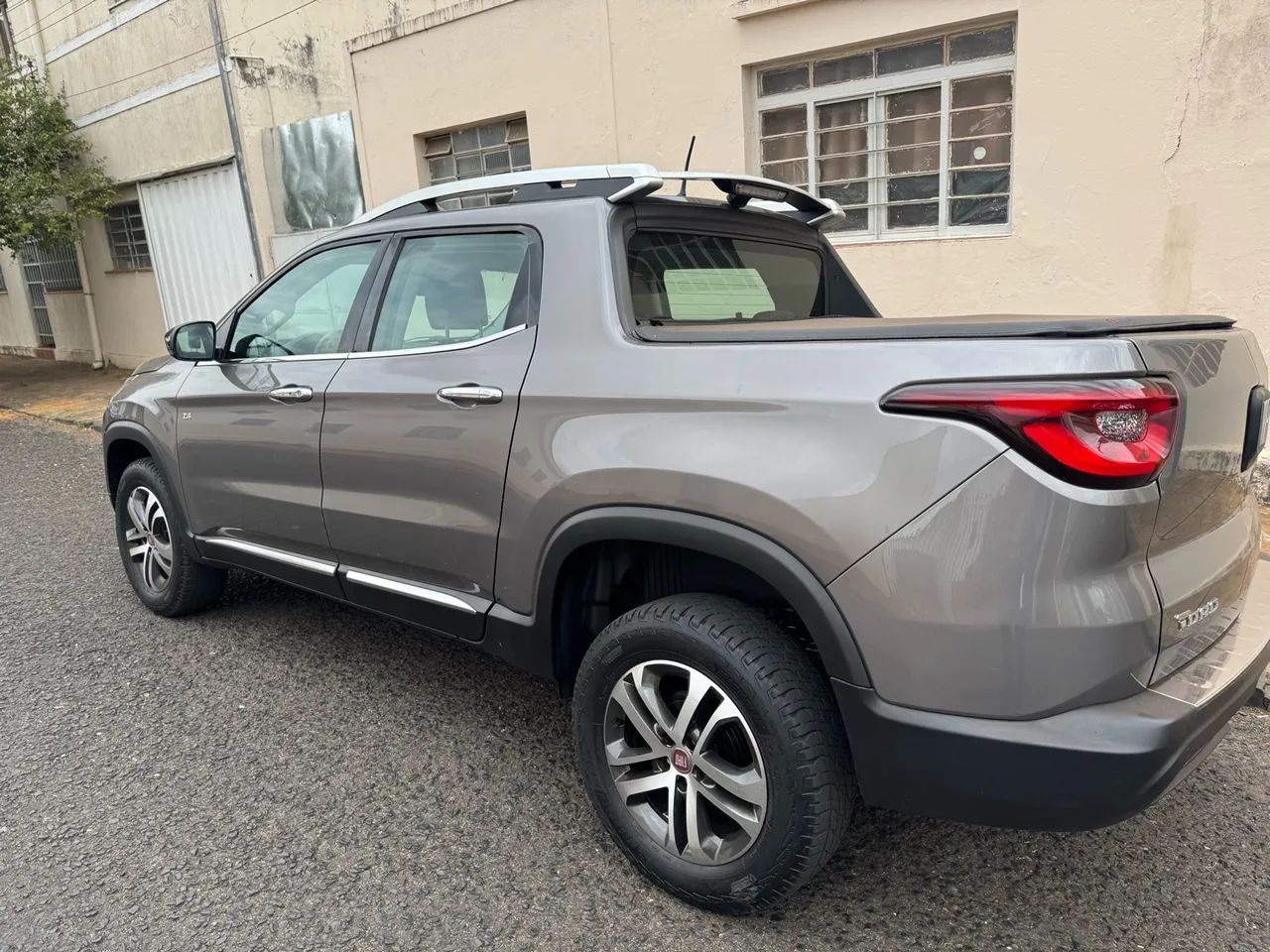 Fiat Toro Volcano 2.4 16V Flex Aut. 2019 - Foto 4