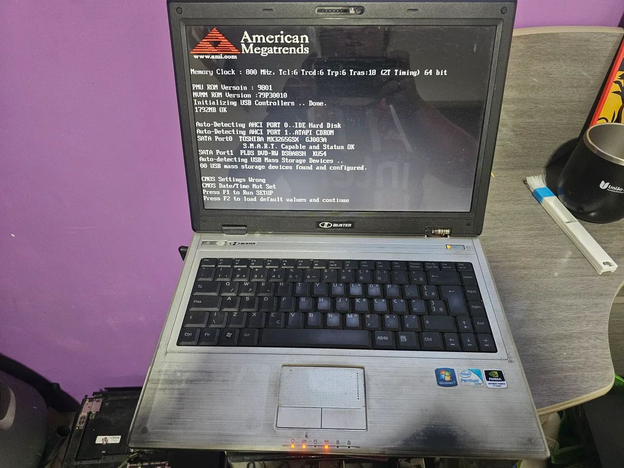 Lote de Notebooks Usados (Samsung, STI, H-Buster, Positivo) - Foto 4
