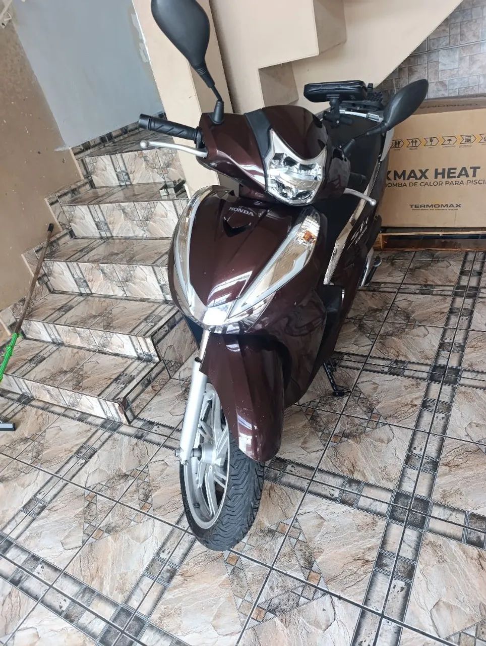 Moto Honda SH 300 automático 