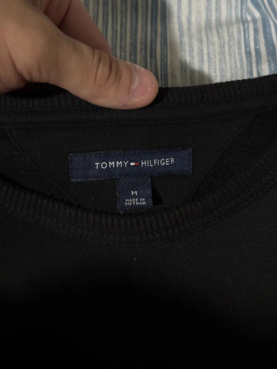 moletom tommy hilfiger preto  - Foto 3