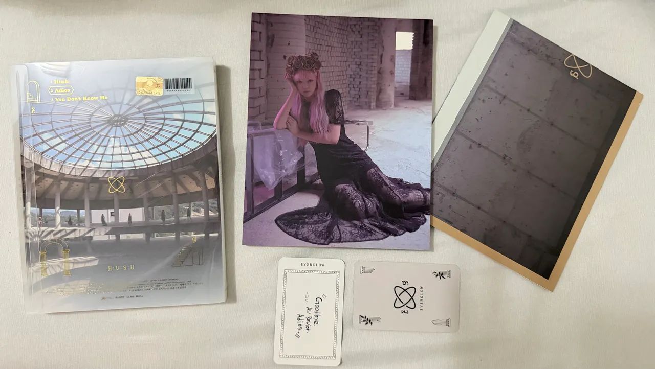 Album Hush Everglow completo - Foto 2