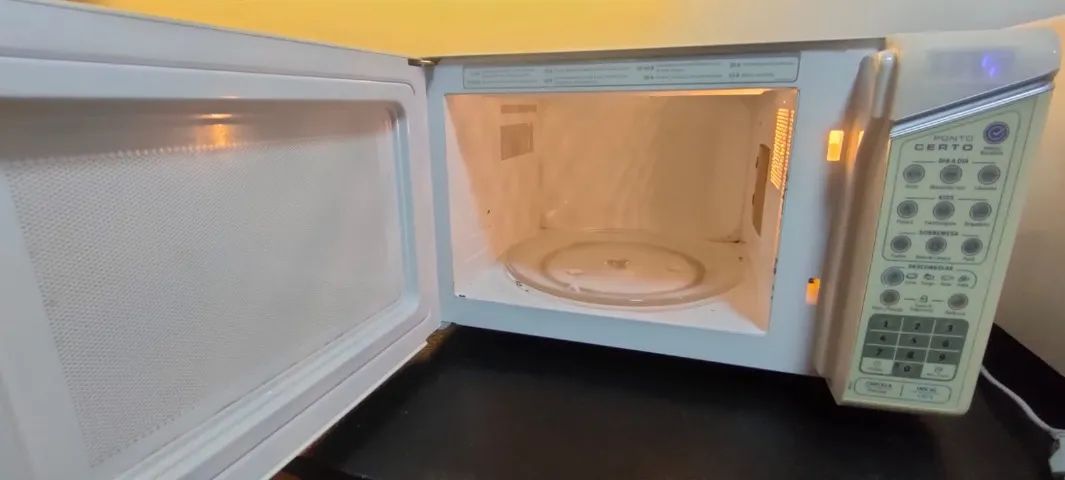 Microondas Eletrolux 30L - Foto 2