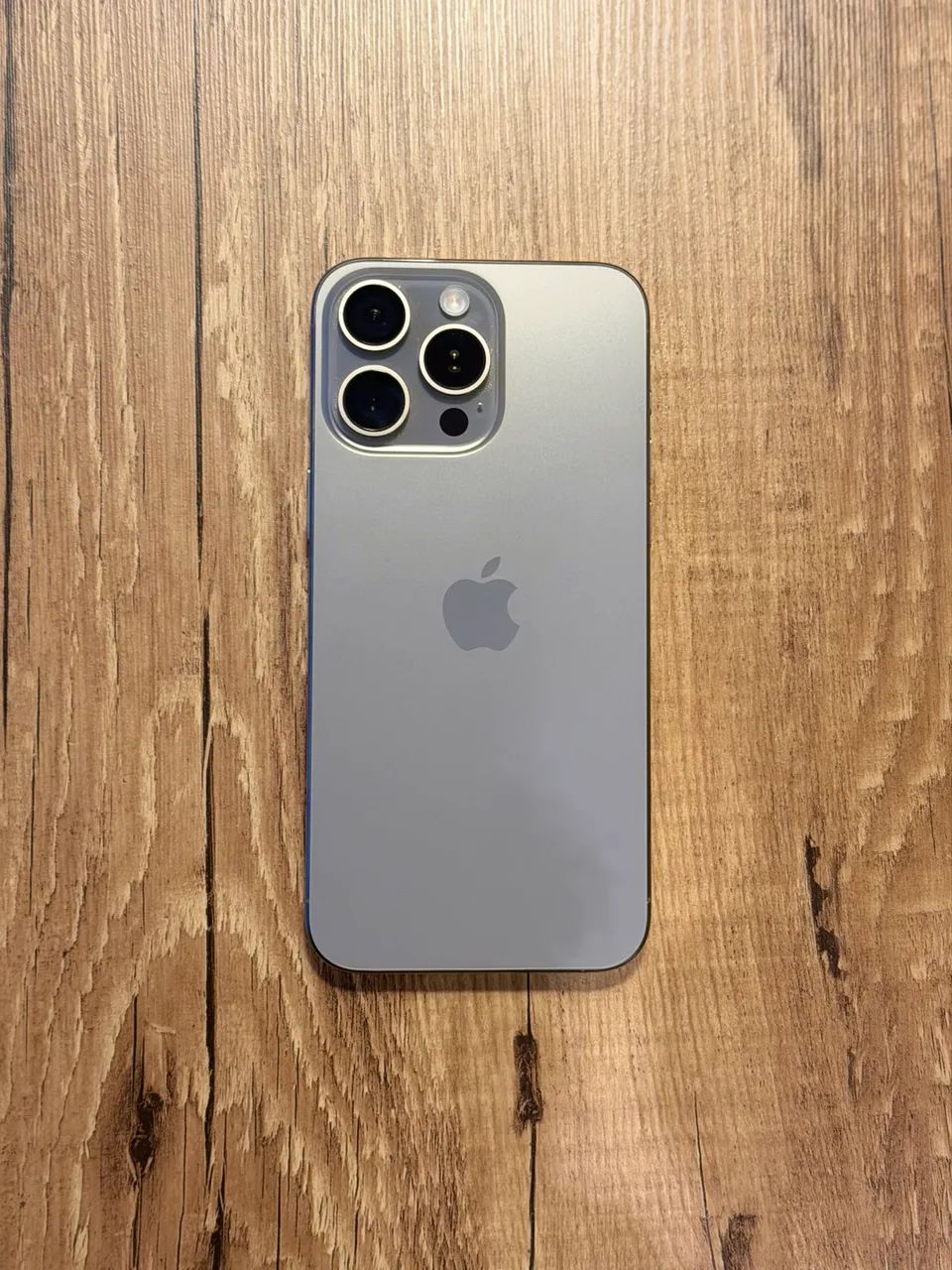 iPhone 15 Pro Max 256GB - Titânio Natural - Foto 3