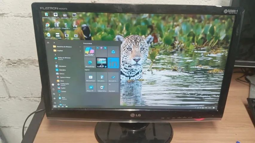 Monitor Lg Flatron W2053tq 20' Polegadas Tela Em Bom Estado