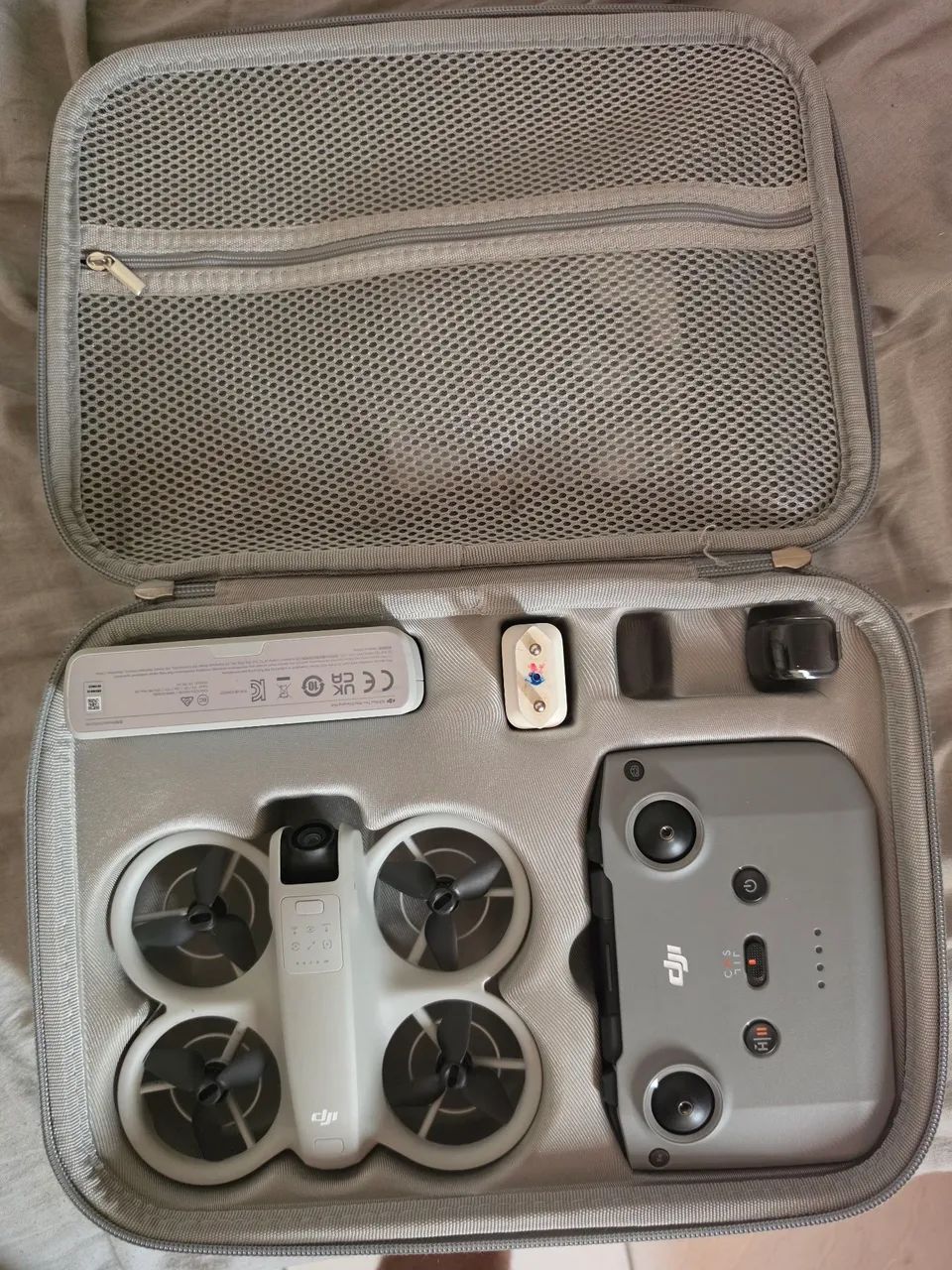 Drone DJI Neo Combo Fly More com mala