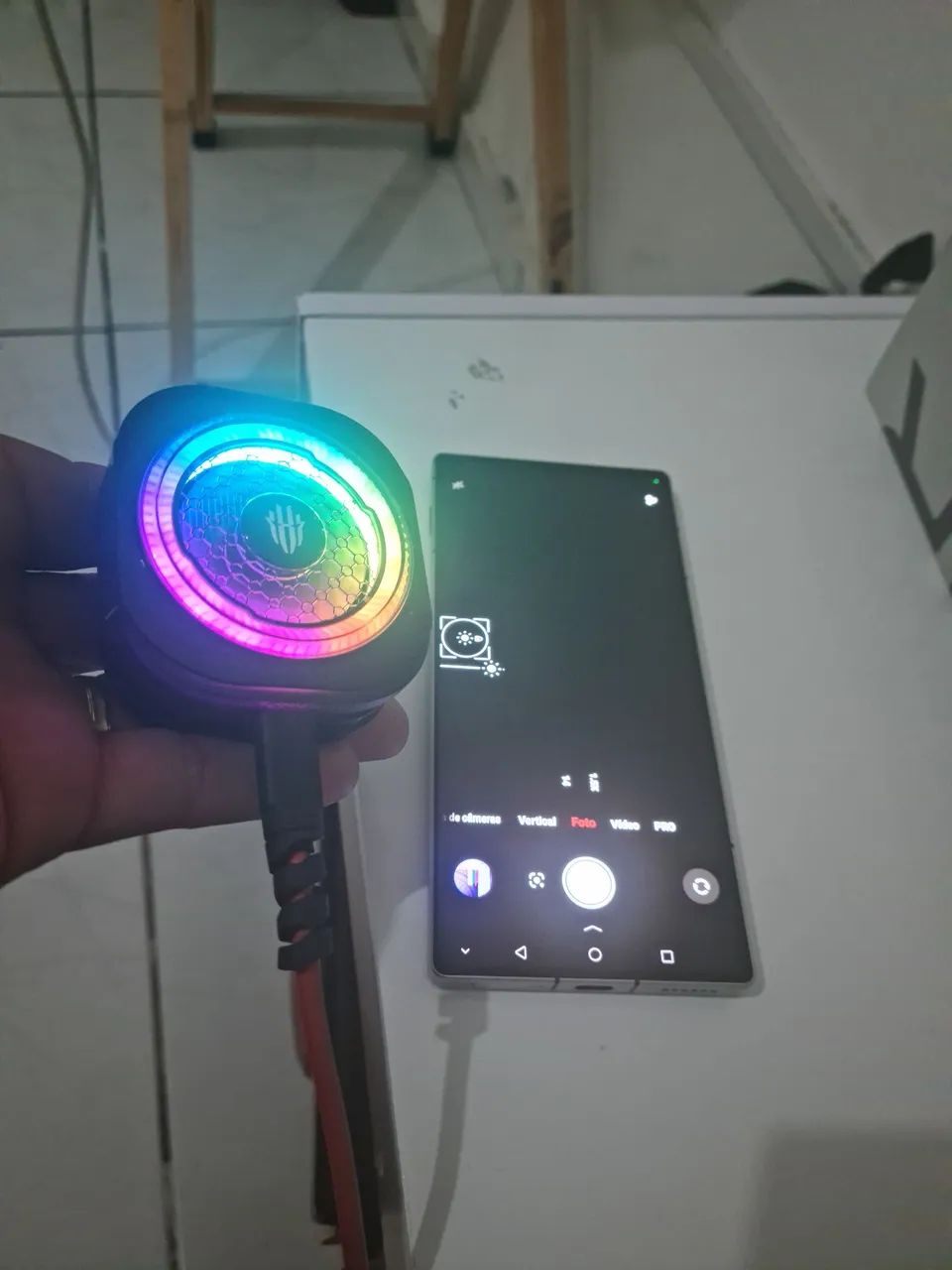 CELULAR REDMAGIC ( COM COOLER REDMAGIC) VENDO OU TROCO - Foto 2