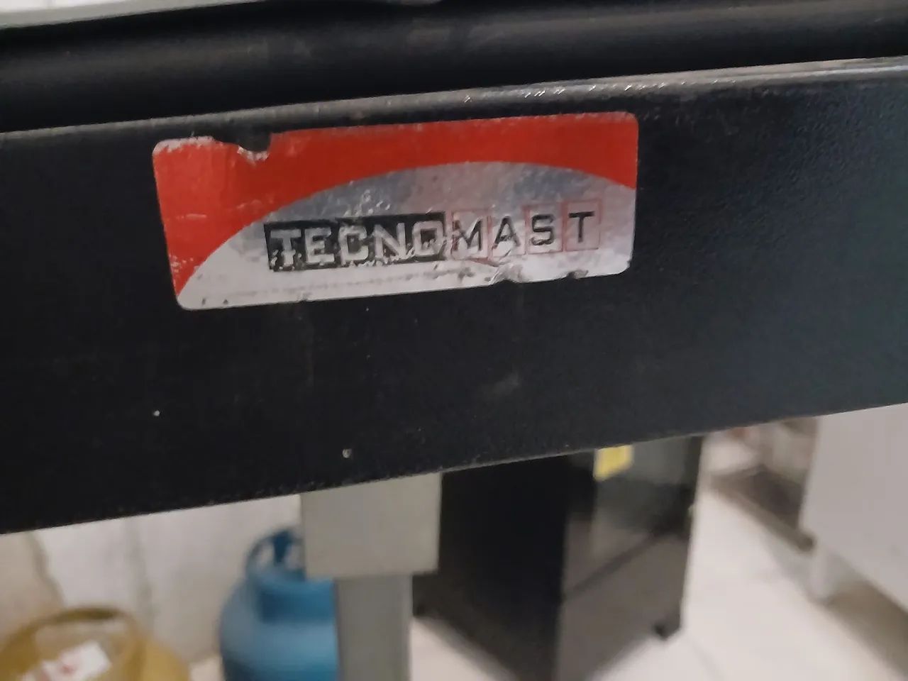 TELA PROJETOR  c/Tripé aço 200x180 - Foto 2