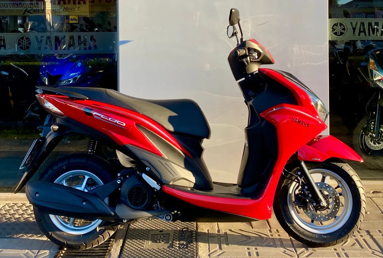 YAMAHA FLUO 125 2026 - Foto 2