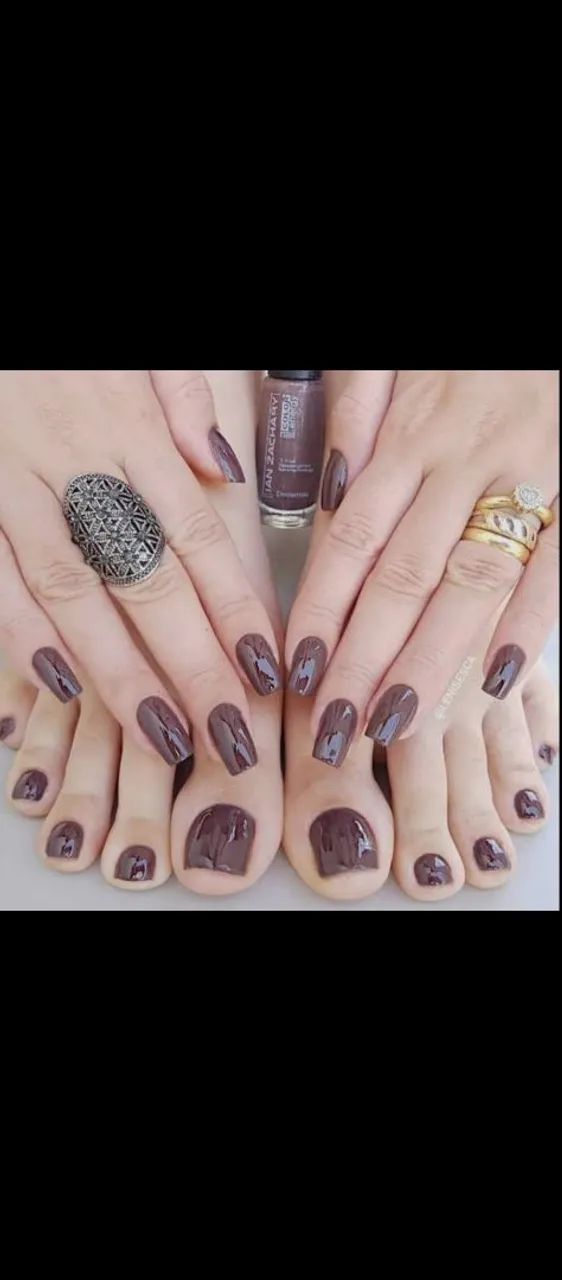 Preciso de manicure que escove