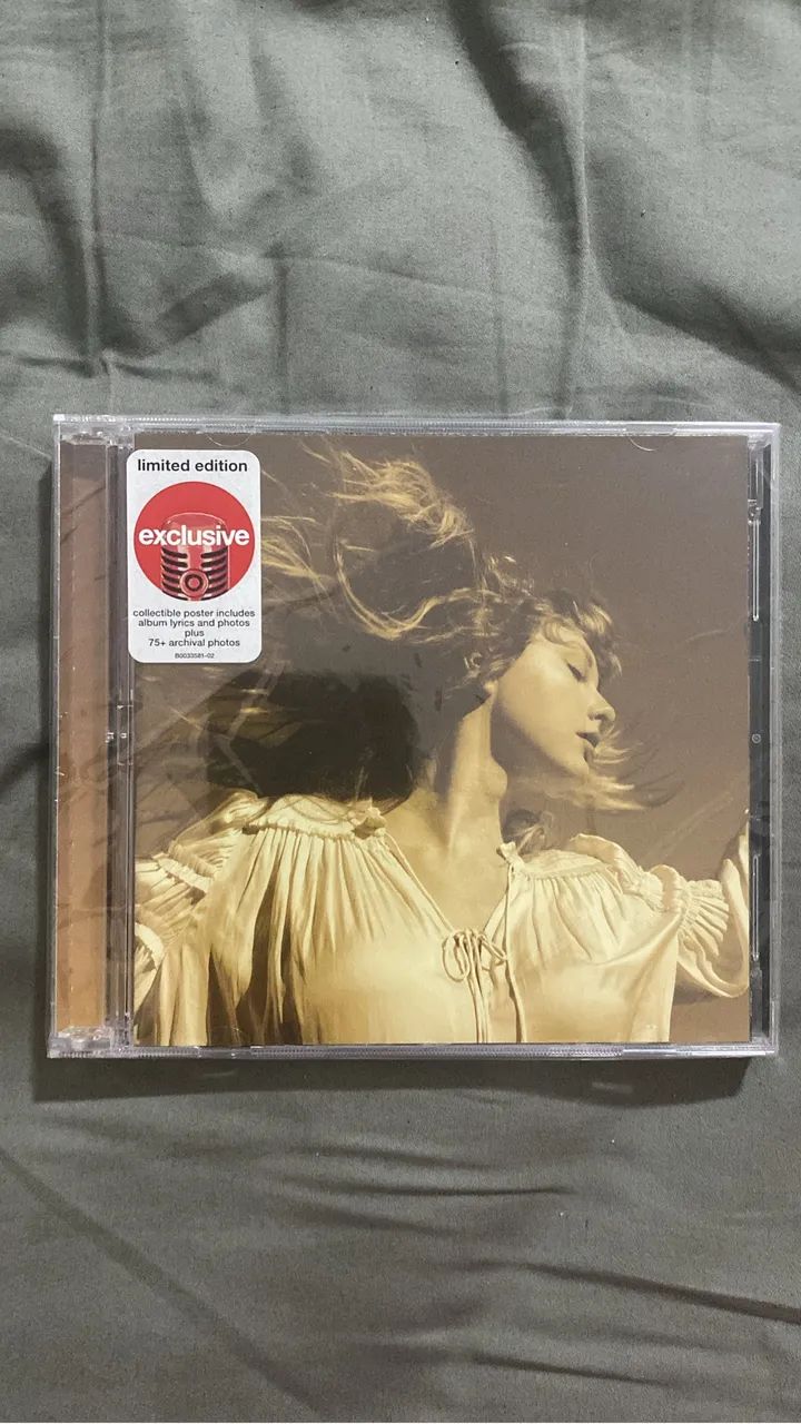 CD Taylor Swift - Fearless Taylors Version TARGET edition  - Foto 2