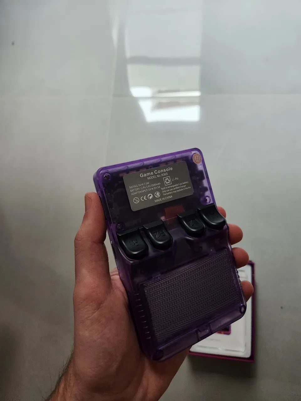 Game Console R36S + Cartão Micro SD 64gb - Foto 2