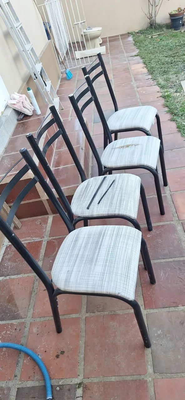 Cadeira de mesa