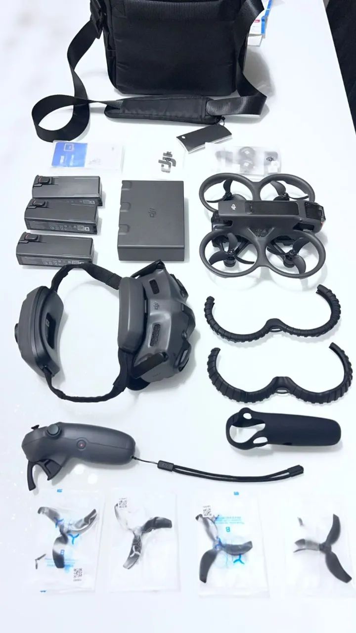 DJI AVATA 2 FLY MORE COMBO - 3 BATERIAS + GOGGLES 3 - Foto 4